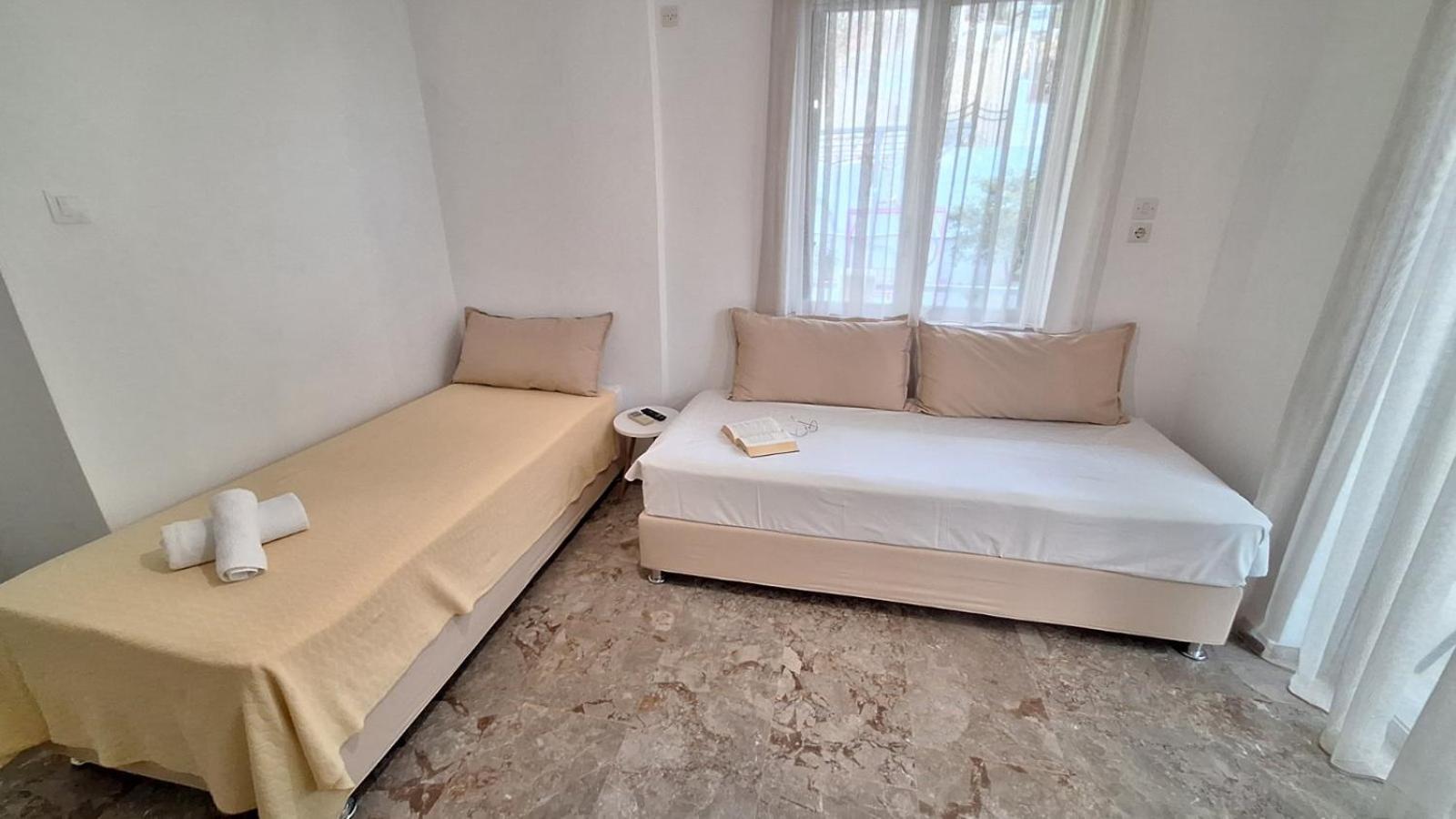 Hotel Evita's Poros Town